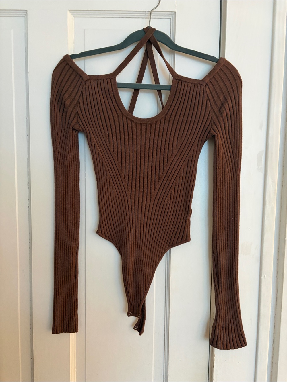 NBD Brown Ribbed Long-Sleeve Bodysuit with Strappy Back